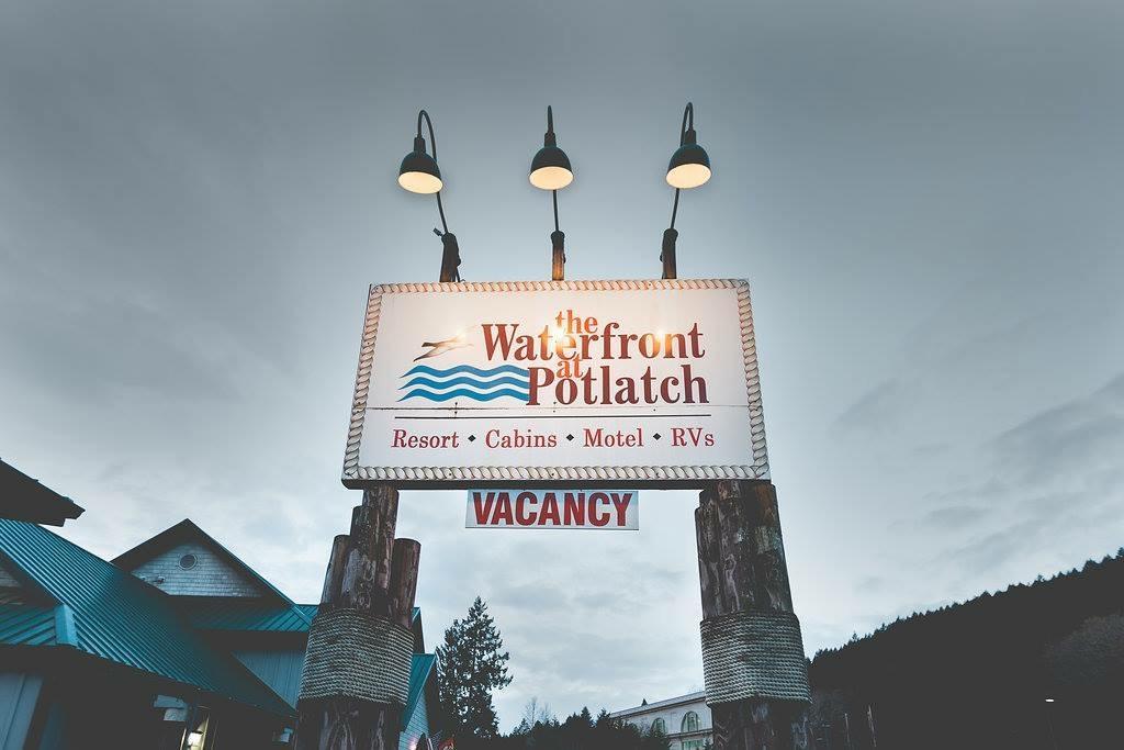 Motel The Waterfront At Potlatch Shelton Exterior foto